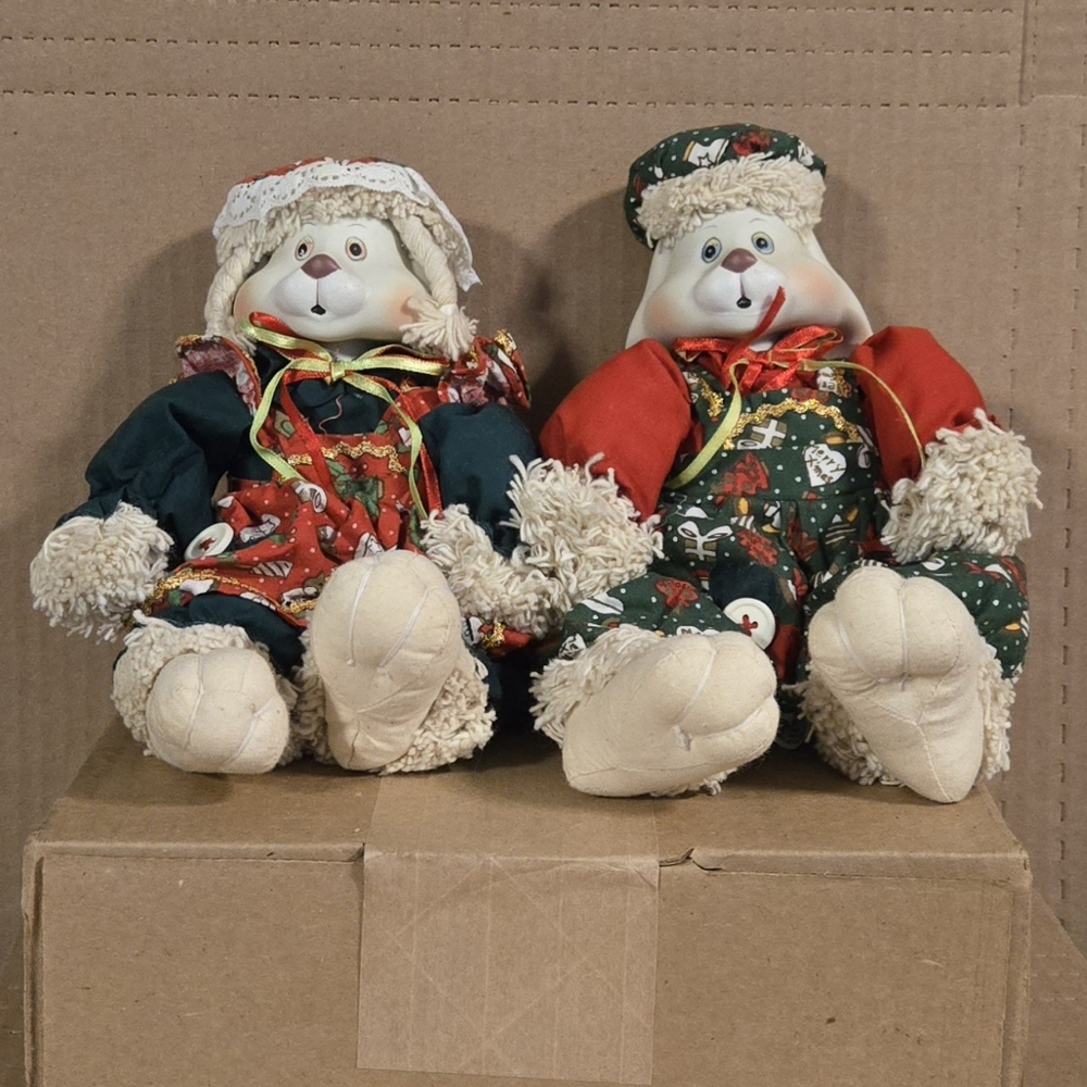 Vintage House of Lloyds Hip and Hop Porcelain Face Holiday Rabbits